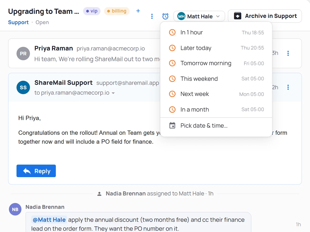 The reader header with the snooze menu open: In 1 hour, Later today, Tomorrow morning, This weekend, Next week, In a month, and Pick date and time.
